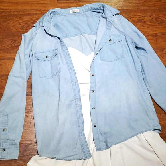 2/$25 ARDENE faux denim jacket - Picture 2 of 3